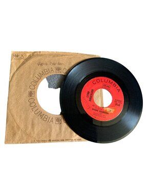 Lynn Anderson 7" Vinyl Record "Rose Garden" & Nothing Between Us" Single Columbi